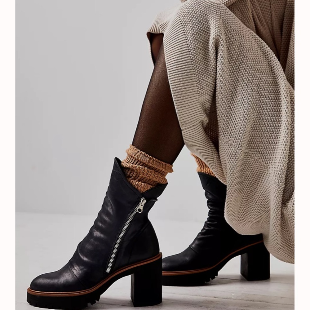 Free People Jack Zip Bootie 36.5